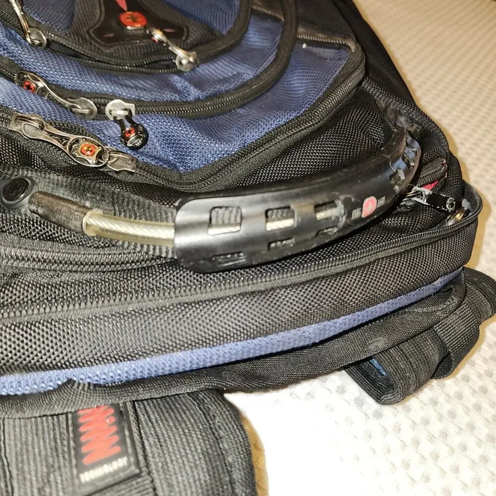 SWISS GEAR EUC XL BACKPACK LAPTOP 17